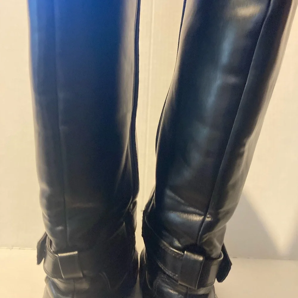 Tommy Hilfiger Black Leather Buckle Women Boot Size 9